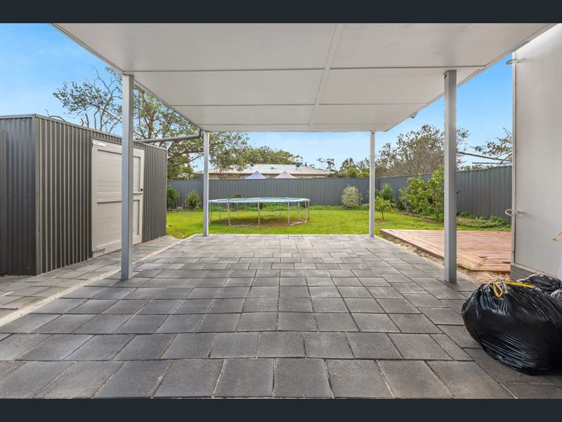 Photo - 3 Hamblynn Road, Elizabeth Downs SA 5113 - Image 11