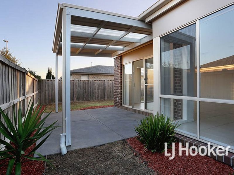 Photo - 3 Hamilton Street, Point Cook VIC 3030 - Image 11