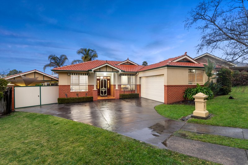 3 Hamsterley Square, Wantirna VIC 3152