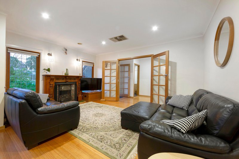 Photo - 3 Handley Court, Frankston South VIC 3199 - Image 3