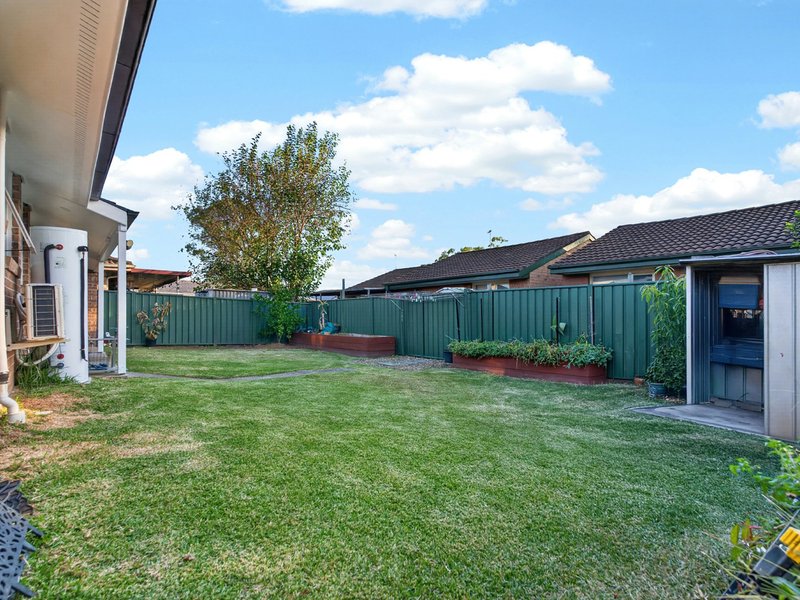 Photo - 3 Hanlon Close, Minto NSW 2566 - Image 10