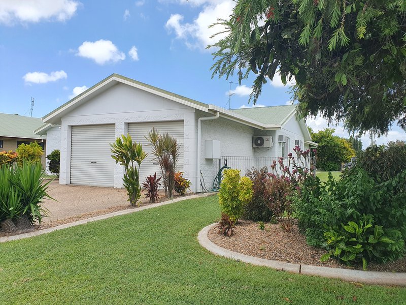 Photo - 3 Harley Drive, Ayr QLD 4807 - Image 2