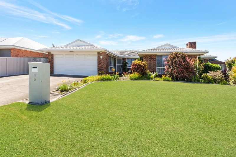 3 Harrier Drive, Burleigh Waters QLD 4220