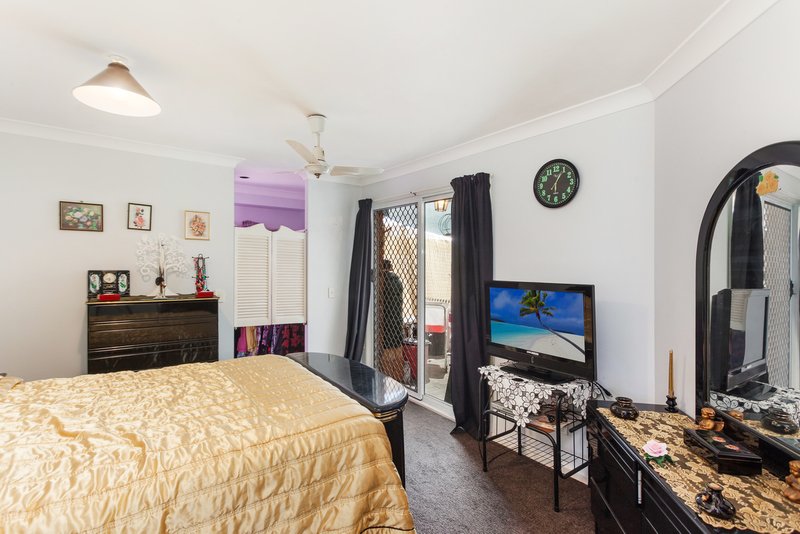 Photo - 3 Harrier Drive, Burleigh Waters QLD 4220 - Image 15