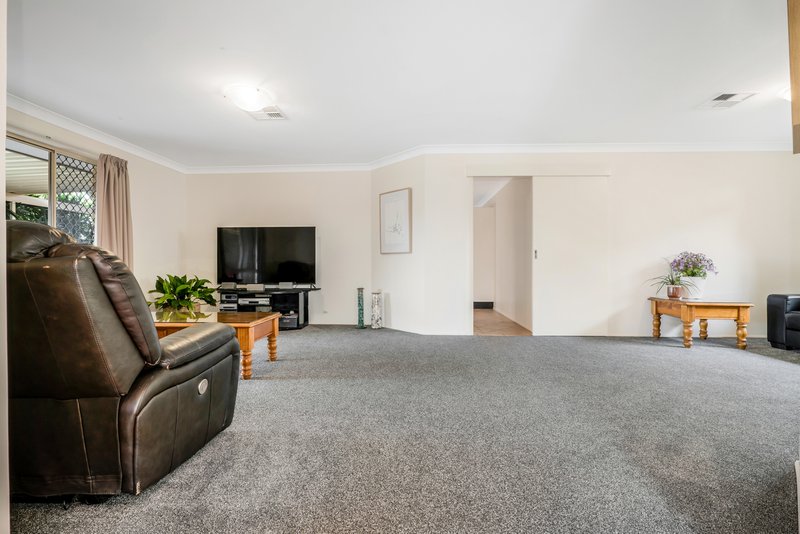 Photo - 3 Harriet Close, Raymond Terrace NSW 2324 - Image 2