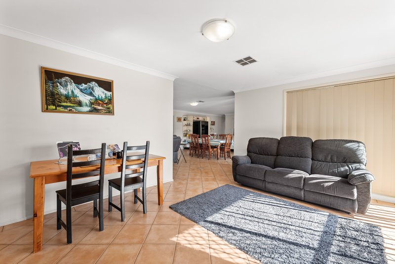 Photo - 3 Harriet Close, Raymond Terrace NSW 2324 - Image 11