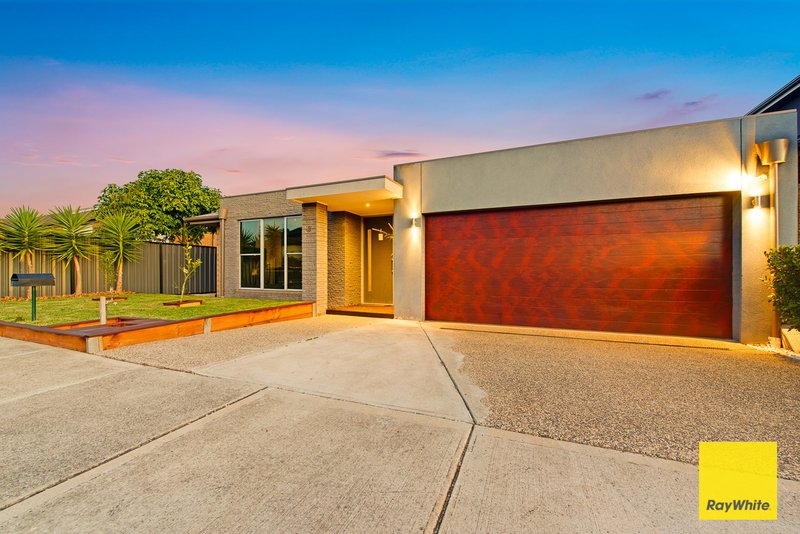 Photo - 3 Harrington Avenue, Tarneit VIC 3029 - Image 3