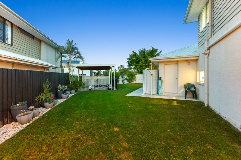 Photo - 3 Harrison Street, North Lakes QLD 4509 - Image 16