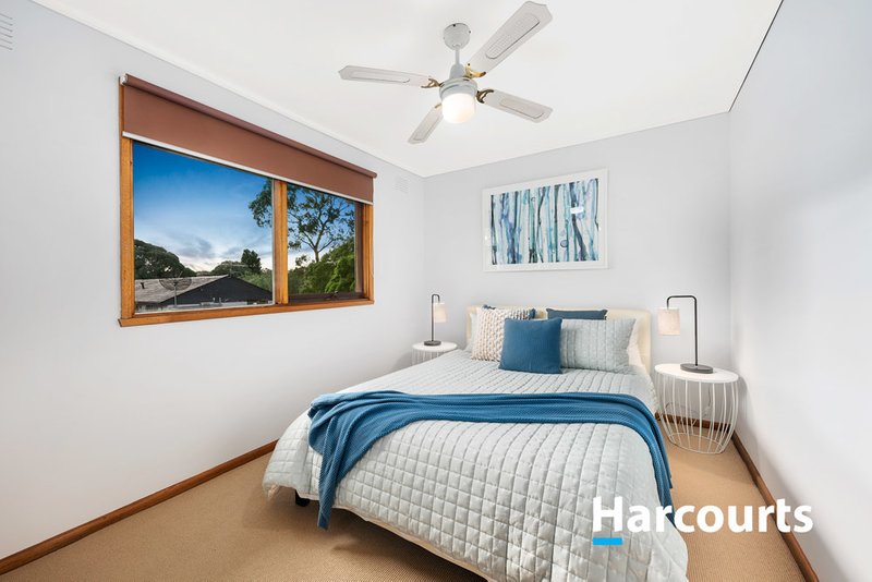 Photo - 3 Harrow Gardens, Wantirna VIC 3152 - Image 9