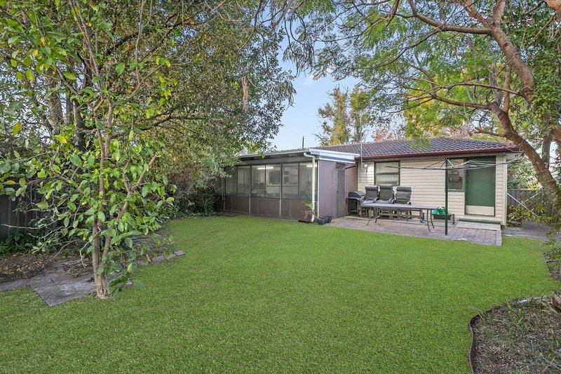 Photo - 3 Hart Street, Smithfield NSW 2164 - Image 8