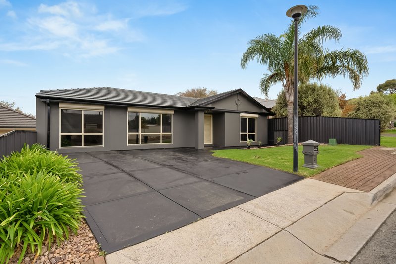 3 Hartland Avenue, Christie Downs SA 5164