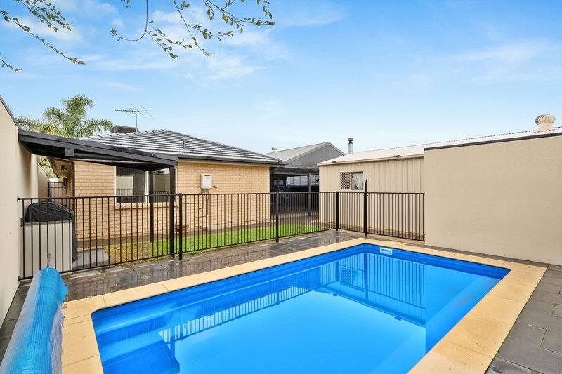 Photo - 3 Hartland Avenue, Christie Downs SA 5164 - Image 17