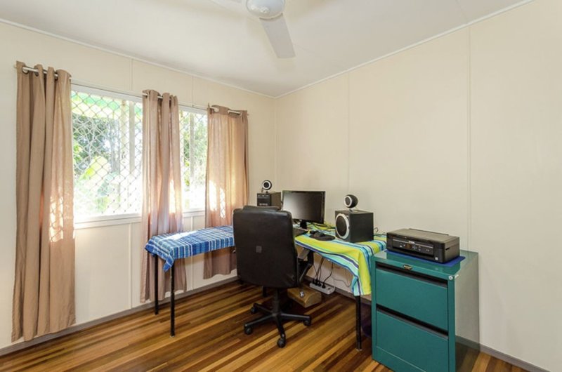 Photo - 3 Harvey Street, West Gladstone QLD 4680 - Image 8