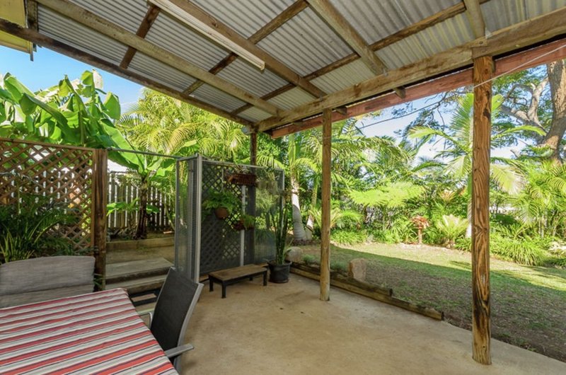 Photo - 3 Harvey Street, West Gladstone QLD 4680 - Image 12