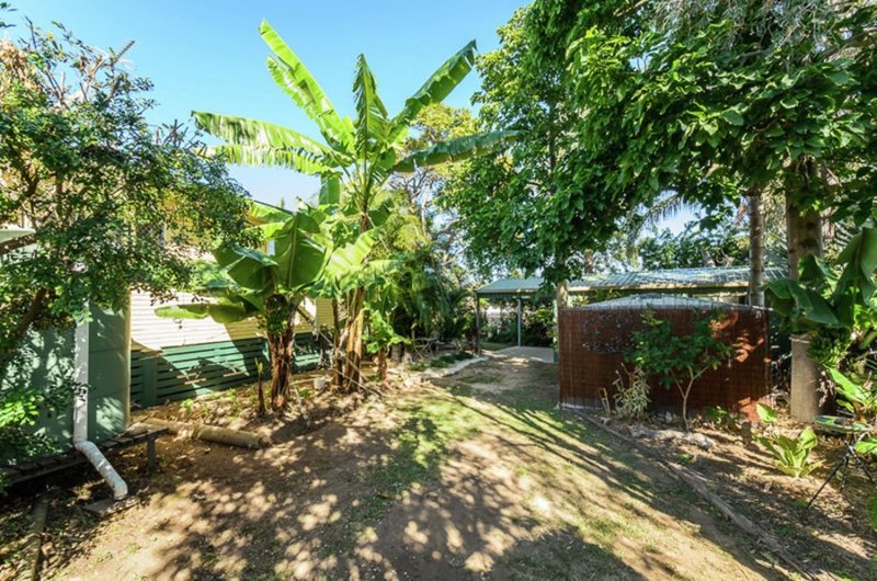 Photo - 3 Harvey Street, West Gladstone QLD 4680 - Image 18