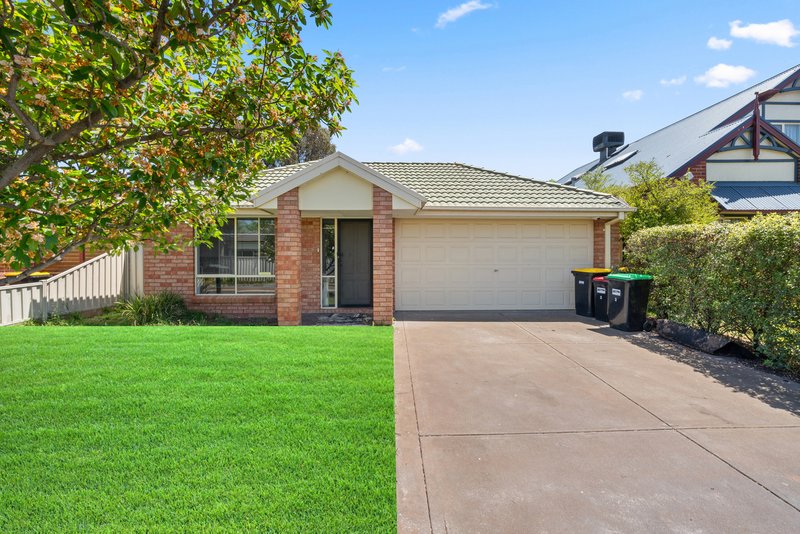 3 Haslam Lane, Caroline Springs VIC 3023