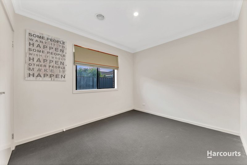 Photo - 3 Hatfield Cove, Derrimut VIC 3026 - Image 10