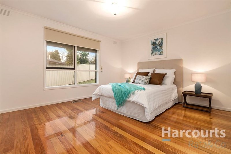 Photo - 3 Hazelwood Court, Bundoora VIC 3083 - Image 7