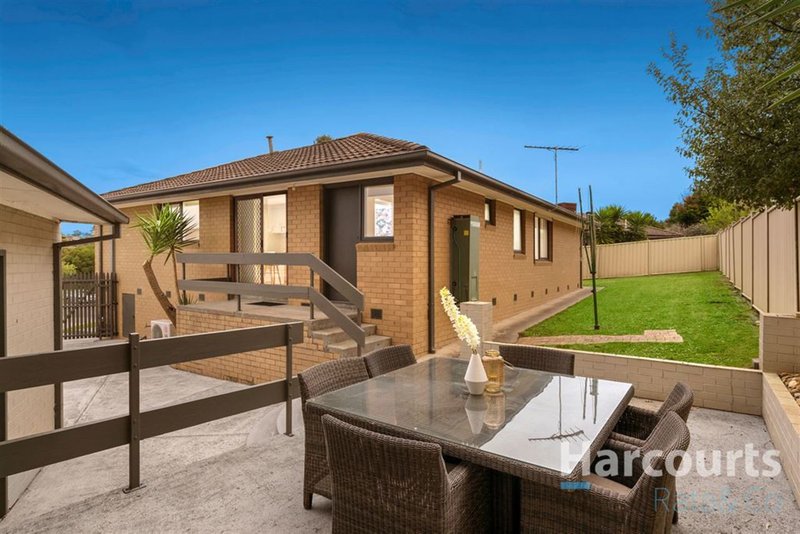 Photo - 3 Hazelwood Court, Bundoora VIC 3083 - Image 8