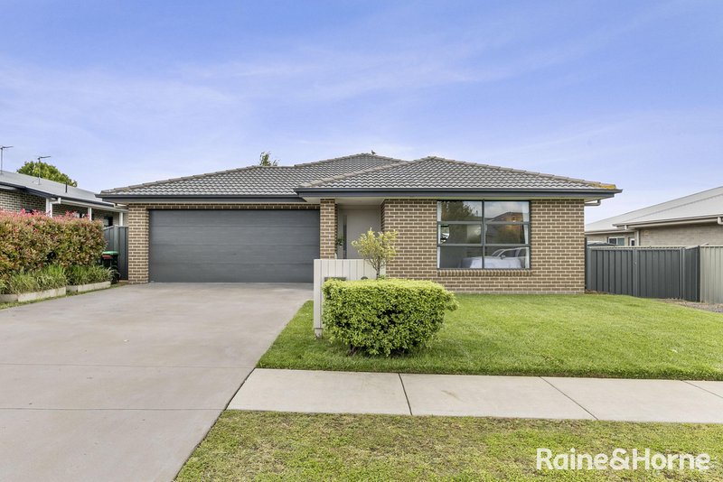 Photo - 3 Heath Street, Goulburn NSW 2580 - Image 1