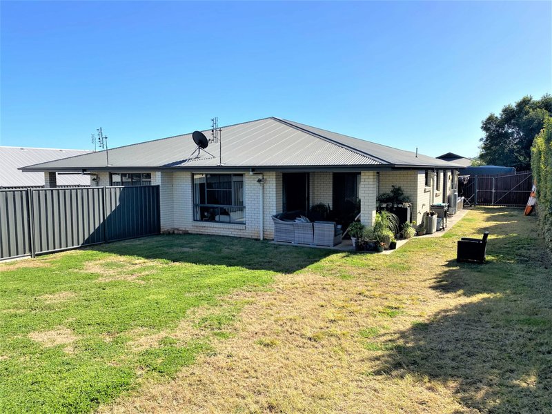 Photo - 3 Heath Terrace, Kingaroy QLD 4610 - Image 13