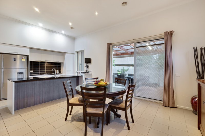 Photo - 3 Hector Place, Epping VIC 3076 - Image 4