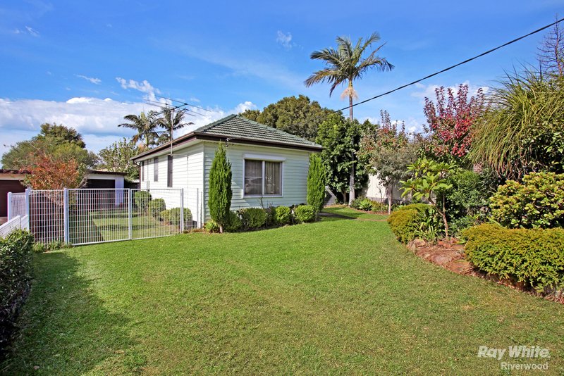 Photo - 3 Heindrich Avenue, Padstow NSW 2211 - Image 4