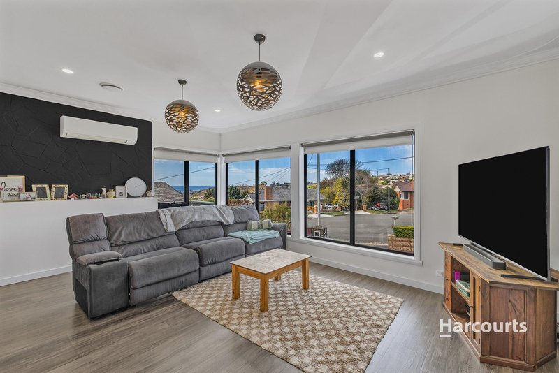 Photo - 3 Hellyer Avenue, Park Grove TAS 7320 - Image 3