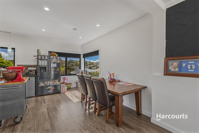 Photo - 3 Hellyer Avenue, Park Grove TAS 7320 - Image 4