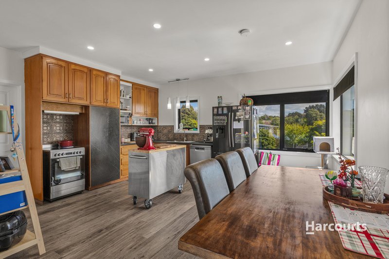 Photo - 3 Hellyer Avenue, Park Grove TAS 7320 - Image 5