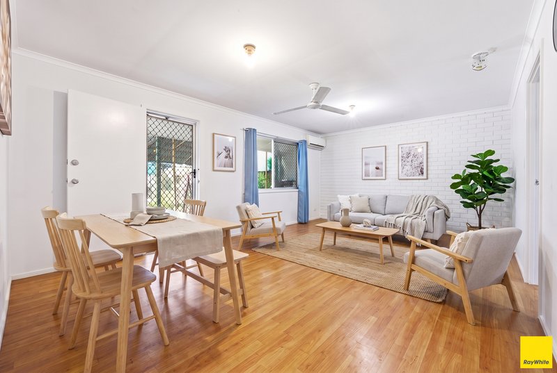 Photo - 3 Hepburn Street, White Rock QLD 4868 - Image 3