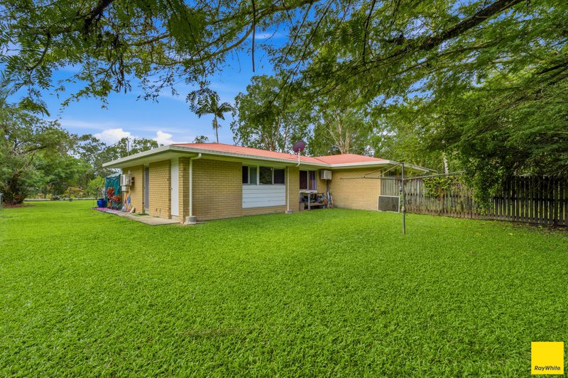 Photo - 3 Hepburn Street, White Rock QLD 4868 - Image 10