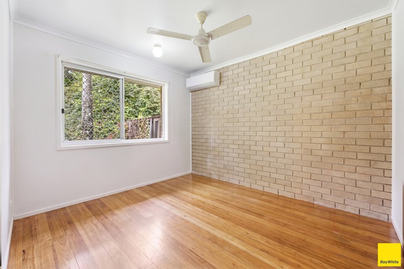 Photo - 3 Hepburn Street, White Rock QLD 4868 - Image 15