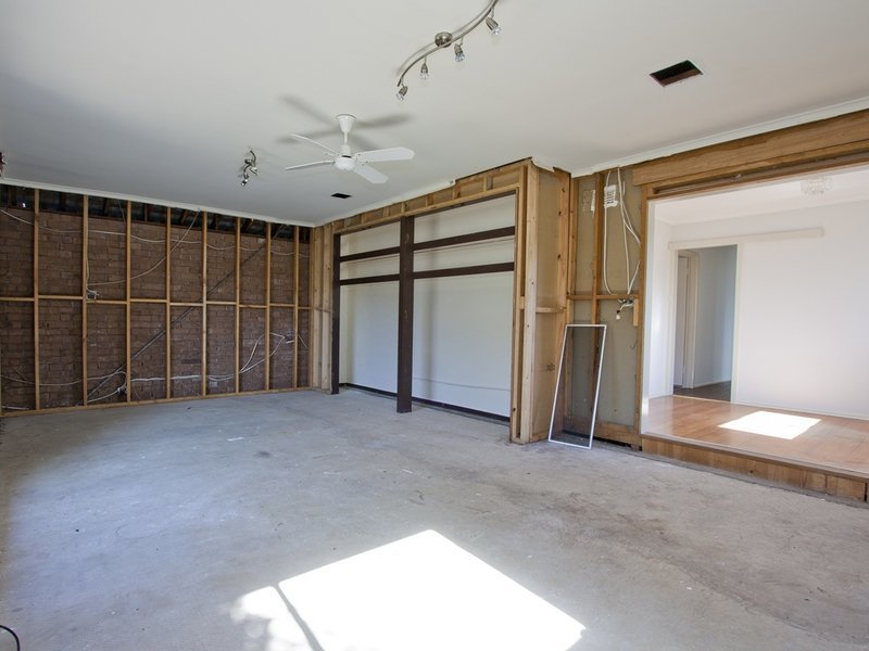 Photo - 3 Herbert Avenue, Hoppers Crossing VIC 3029 - Image 5
