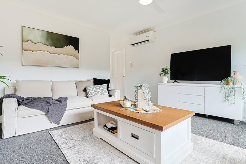 Photo - 3 Heron Crescent, Springfield QLD 4300 - Image 3