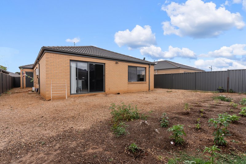 Photo - 3 Heston Street, Brookfield VIC 3338 - Image 15