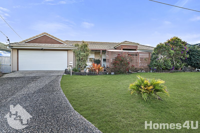 Photo - 3 Higham St , Clontarf QLD 4019 - Image 2