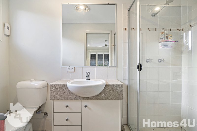 Photo - 3 Higham St , Clontarf QLD 4019 - Image 8