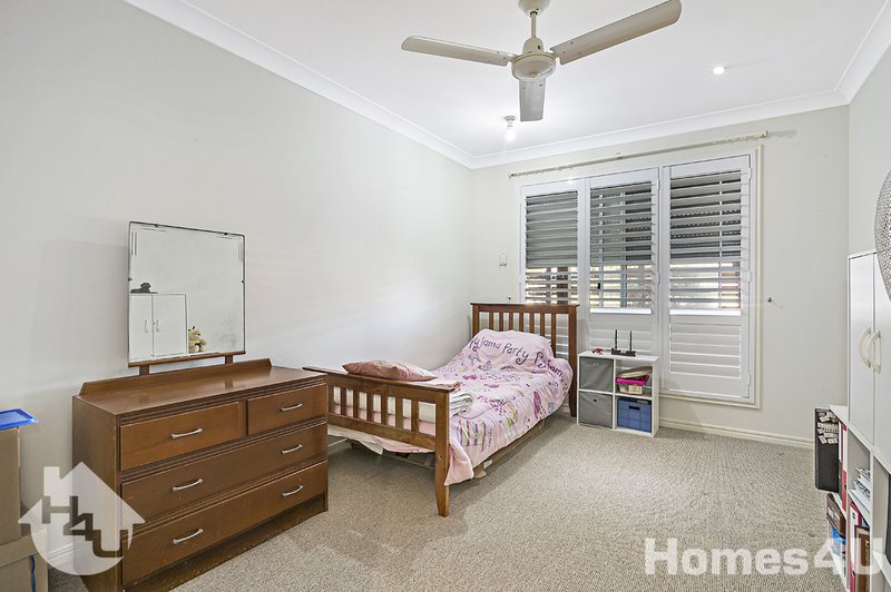 Photo - 3 Higham St , Clontarf QLD 4019 - Image 9