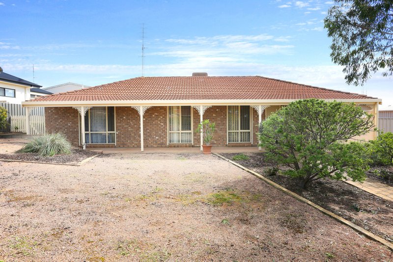 Photo - 3 Highview Grove, Moonta Bay SA 5558 - Image 3