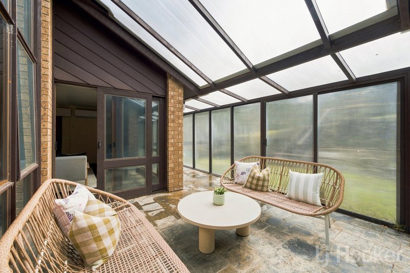 Photo - 3 Hill Lane, The Ridgeway NSW 2620 - Image 6
