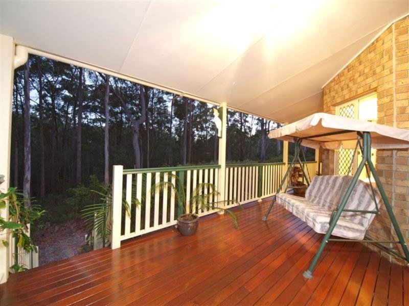 Photo - 3 Hillgrove Close, Eatons Hill QLD 4037 - Image 4