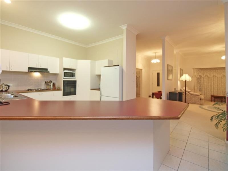 Photo - 3 Hillgrove Close, Eatons Hill QLD 4037 - Image 10