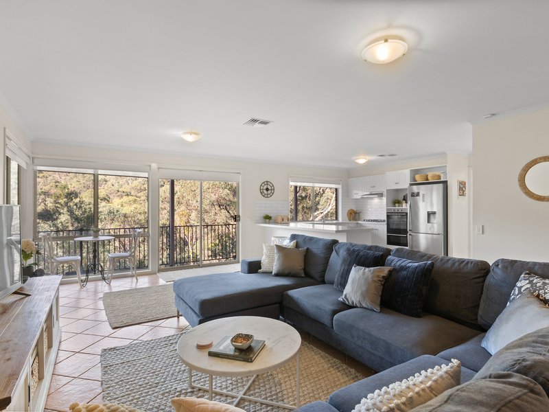 Photo - 3 Hillside Court, Aberfoyle Park SA 5159 - Image 7