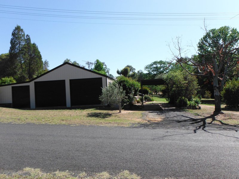 Photo - 3 Hilton Place, Coonabarabran NSW 2357 - Image 20