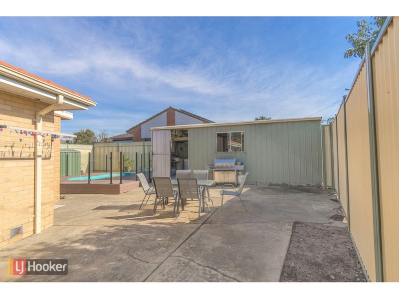 Photo - 3 Hilton Street, Craigieburn VIC 3064 - Image 14