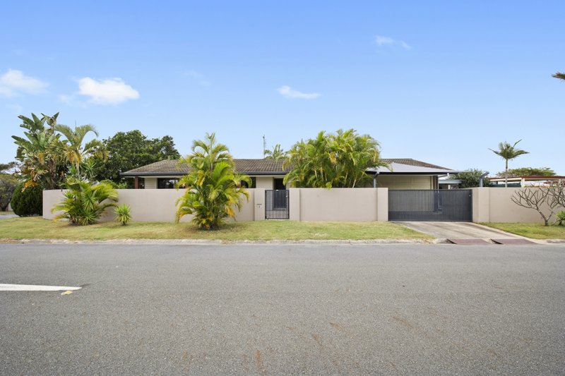 Photo - 3 Himalaya Street, Mermaid Waters QLD 4218 - Image 24