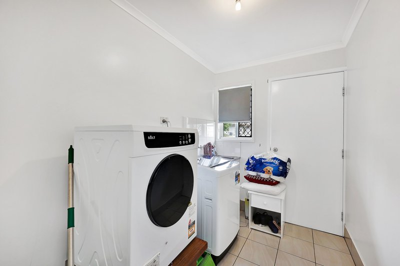 Photo - 3 Hinkler Avenue, Bundaberg North QLD 4670 - Image 10