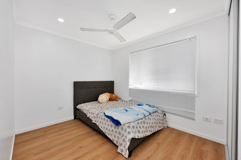 Photo - 3 Hinkler Avenue, Bundaberg North QLD 4670 - Image 13