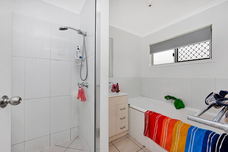 Photo - 3 Hinkler Avenue, Bundaberg North QLD 4670 - Image 14